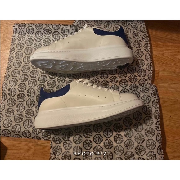 Mens Designer Sneakers - Picture 2 of 5